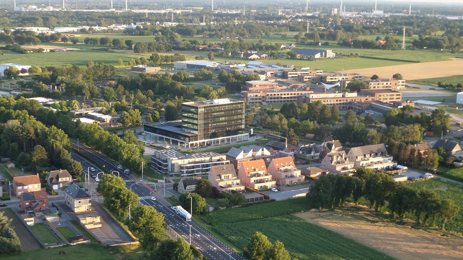 uitzicht HIK Geel tijdens ballonvaart