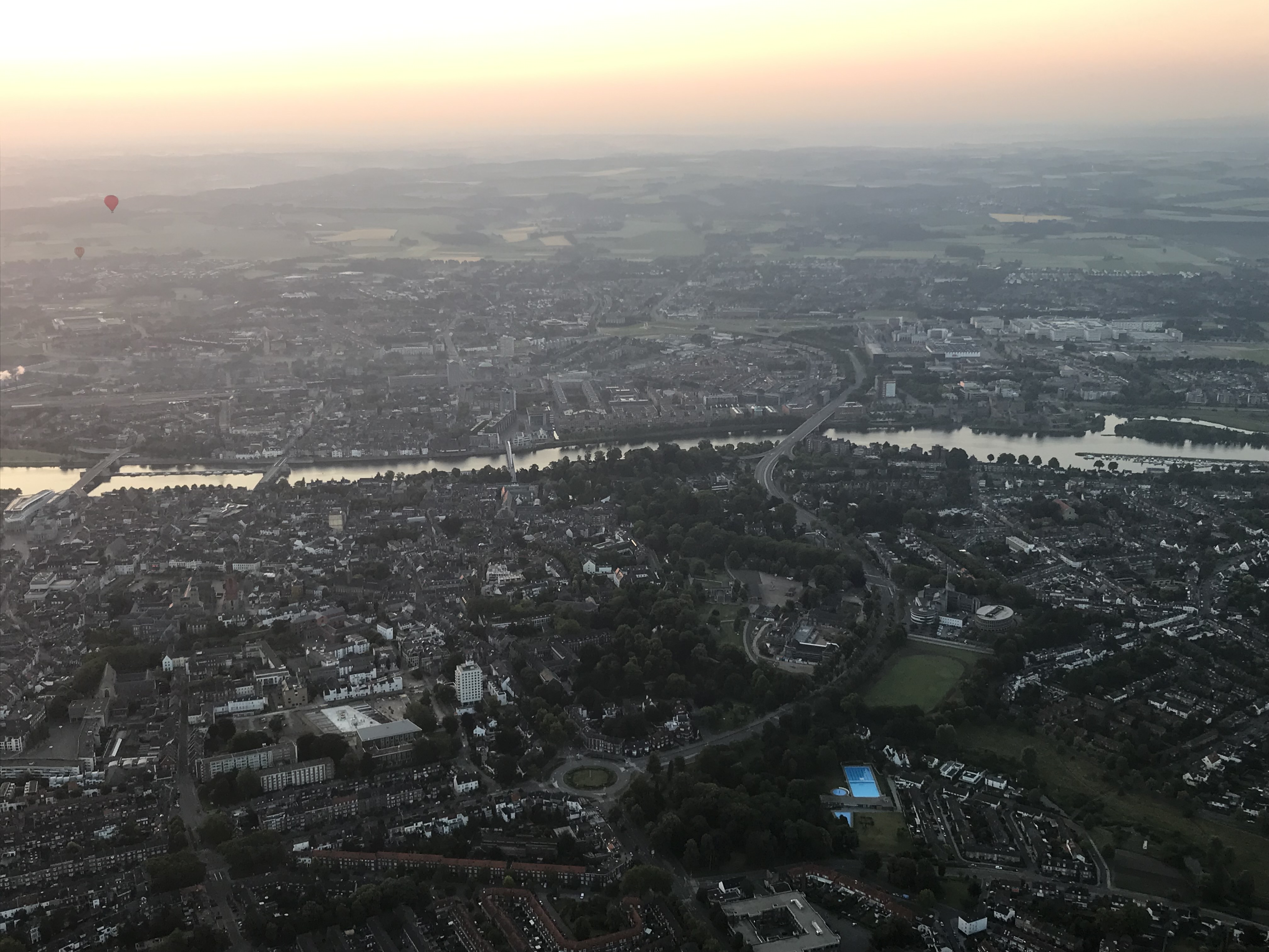 Ballonvlucht boven Maastricht