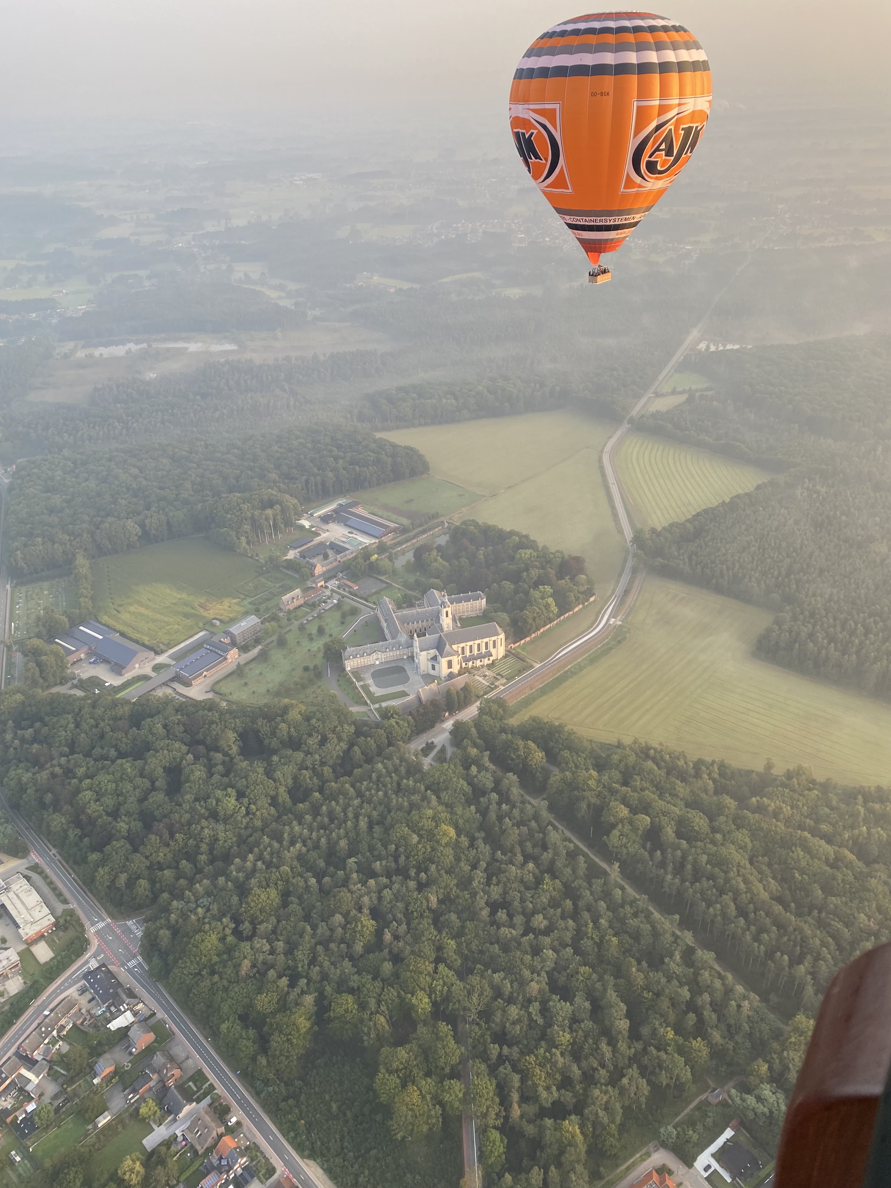 Ballonvaren boven Averbode